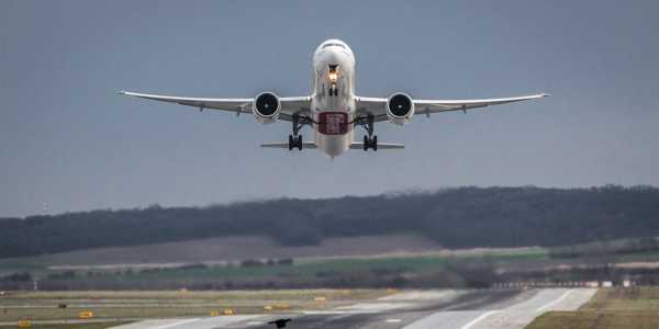 How to Save Money on Airport Parking